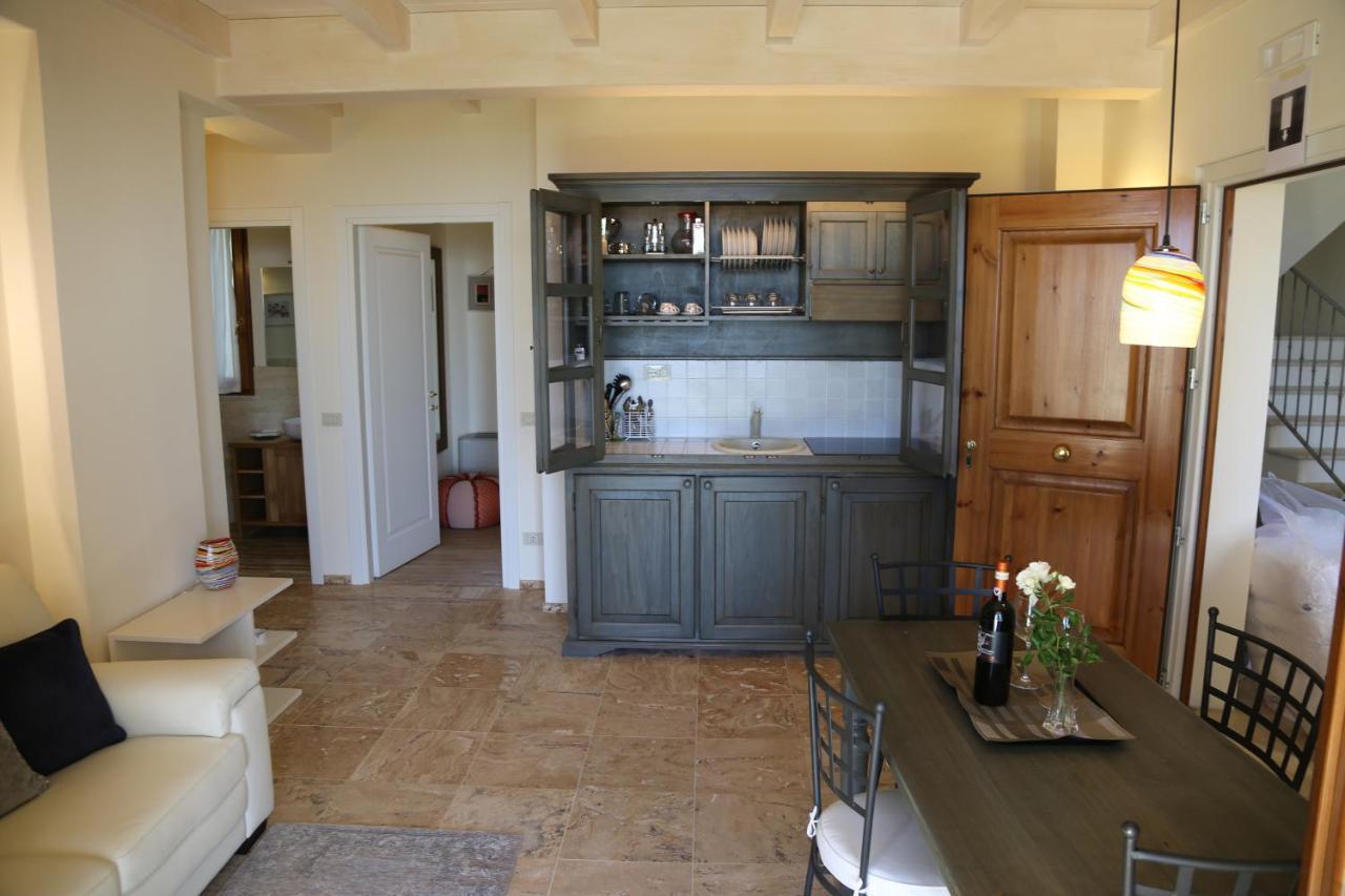 Casa Vacanze Squarcialupi Кастелина ин Кианти Екстериор снимка