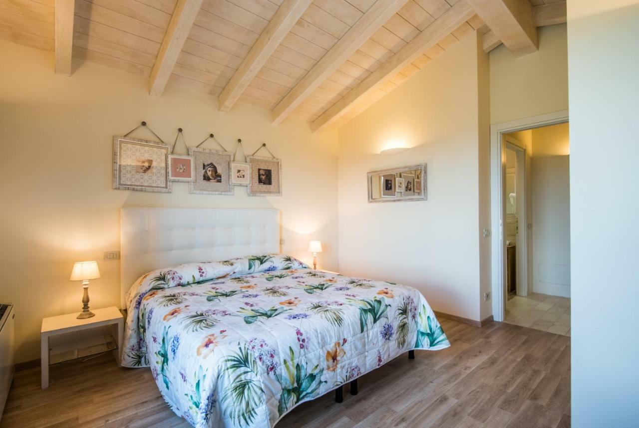 Casa Vacanze Squarcialupi Кастелина ин Кианти Екстериор снимка