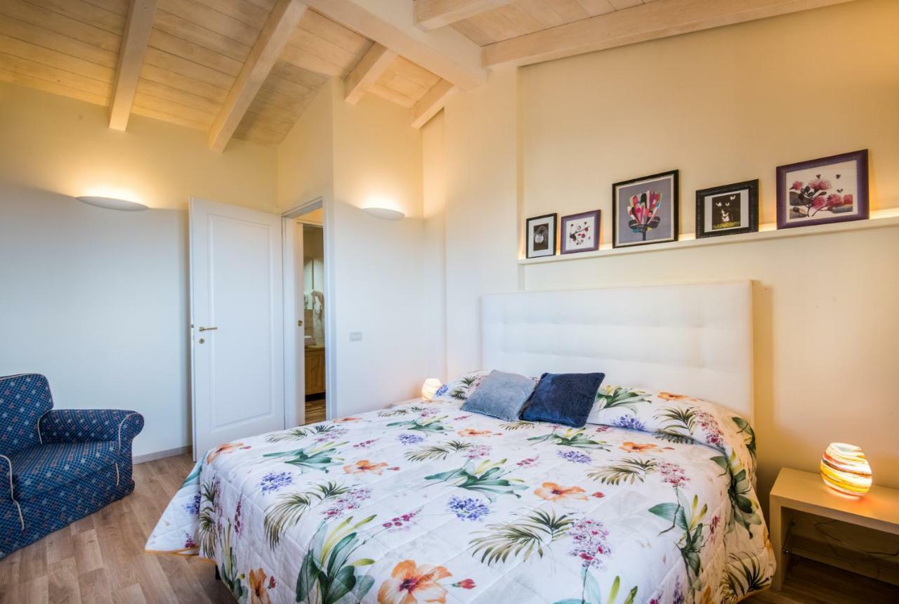 Casa Vacanze Squarcialupi Кастелина ин Кианти Екстериор снимка